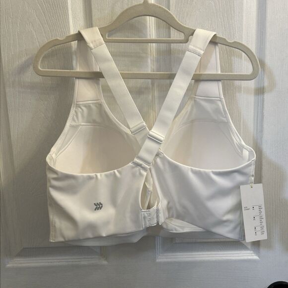 NWT All In Motion High Support Adjustable Wireless Convertible Strap Bra 42DDD - Picture 2 of 16